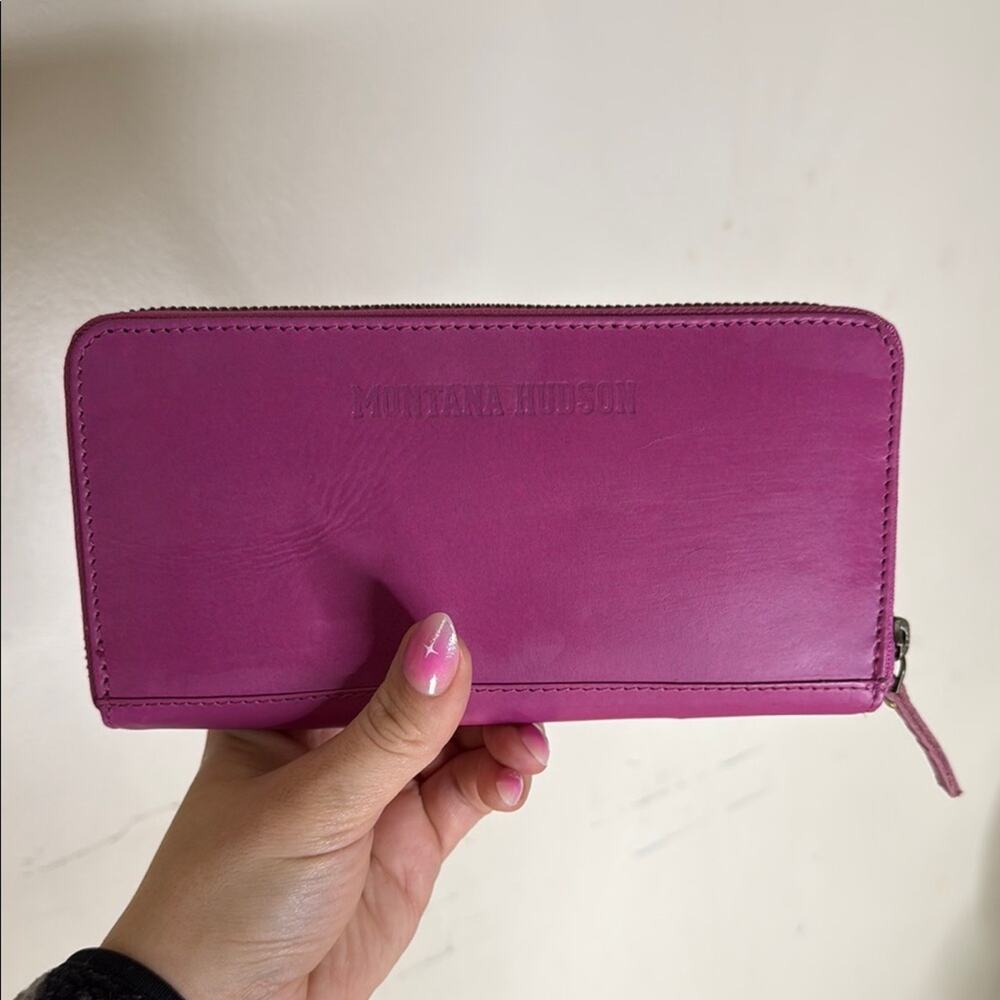 Montana Hudson Fuscia Pink Zip Around Leather Wallet